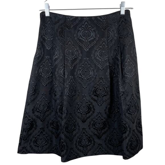 Talbots women's black brocade jacquard midi skirt.  NWOT - Picture 3 of 7